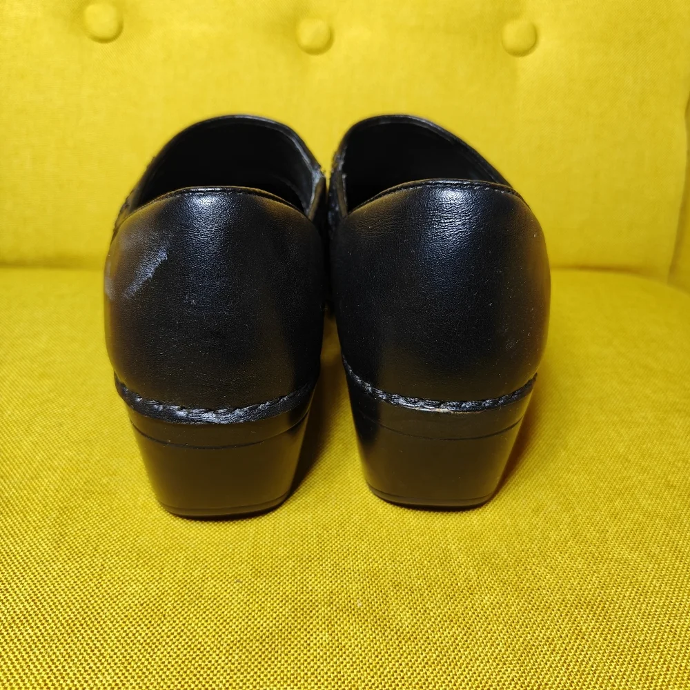 Dansko Professional Black Leather Stitched Slip On Women's Heel Clogs Size 8.5-9 - Picture 6 of 8
